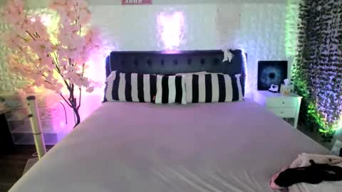 b 3 online show from 06-11-26, 02:53