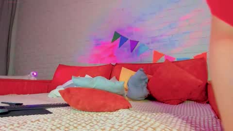 Snapshot of xbetty_coyx chatting on 10-15-25, 05:02 Betty online show from 10-15-25, 05:02