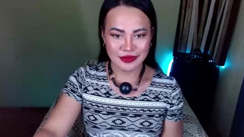 Godess  Lucy online show from 11-26-25, 05:58