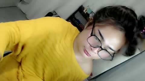 Snapshot of xchinita_kyanggx chatting on 06-29-26, 10:43 kianna online show from 06-29-26, 10:43