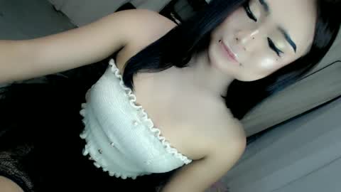 Snapshot of xchinita_kyanggx chatting on 07-06-26, 12:40 kianna online show from 07-06-26, 12:40