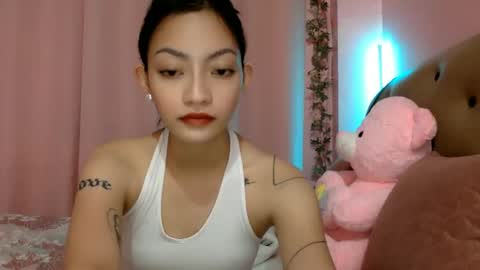 Sachi Cy online show from 01-28-25, 08:47