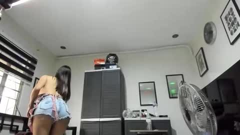 xdreamangel online show from 02-15-26, 07:51