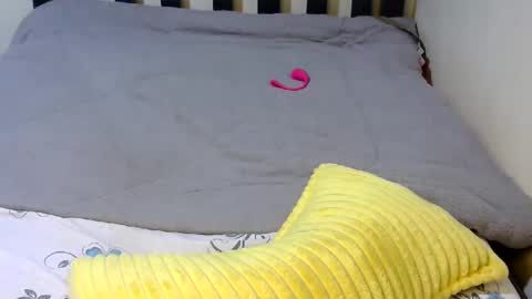 xeenah online show from 04-15-26, 09:15