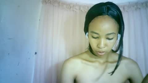 xenna610827 online show from 01-26-25, 05:13