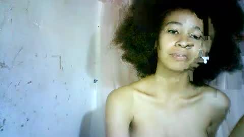 xenna610827 online show from 02-19-25, 06:00