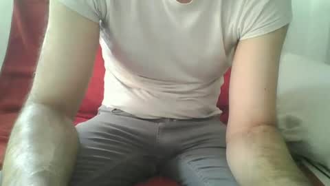 Snapshot of xeson47 chatting on 05-19-26, 09:26 xeson47 online show from 05-19-26, 09:26