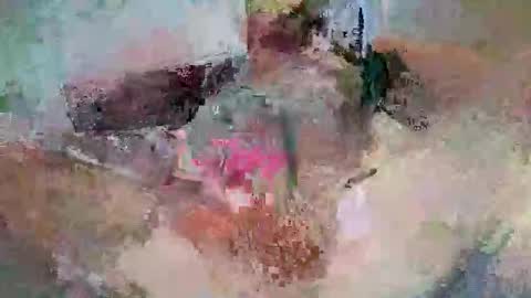 Snapshot of xfneh002 chatting on 02-09-26, 01:42 Slava online show from 02-09-26, 01:42