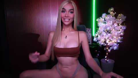 Anne online show from 06-10-26, 02:12