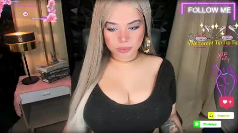 Snapshot of xhugeharleyselfsuckerx chatting on 05-25-26, 01:11 xHUGECOCKTILLCUMX online show from 05-25-26, 01:11