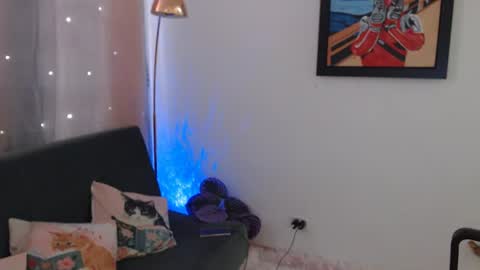 Xia online show from 06-18-26, 10:36