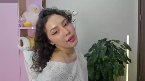 Snapshot of xiaolinx0 chatting on 10-24-25, 02:02 Xiao online show from 10-24-25, 02:02