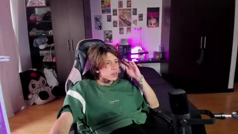 xIce Boy online show from 04-04-26, 09:12