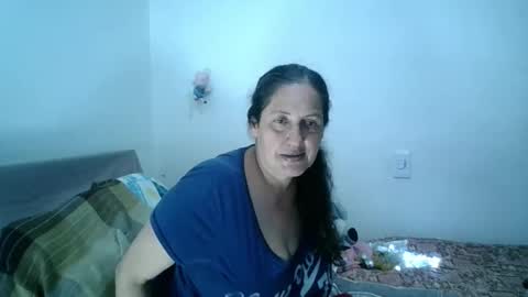 Ximena online show from 10-31-25, 12:22