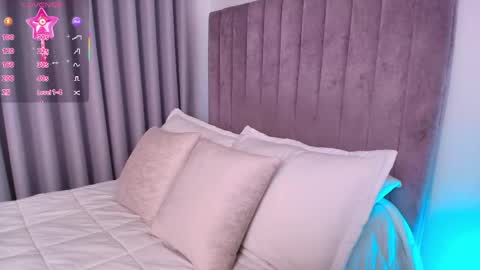 Snapshot of ximelopez1 chatting on 05-24-26, 11:21 XIMENA LOPEZ online show from 05-24-26, 11:21