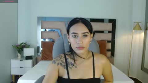 Ximena caro online show from 06-04-26, 12:22
