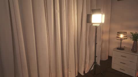 Snapshot of ximena_cortez3 chatting on 11-13-25, 12:31 Ximena cortez online show from 11-13-25, 12:31