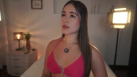 Snapshot of ximena_cortez3 chatting on 07-17-26, 11:31 Ximena cortez online show from 07-17-26, 11:31