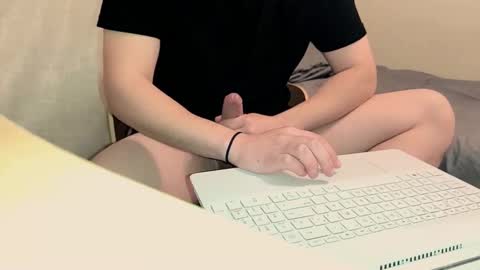 Snapshot of ximradiaz chatting on 03-28-26, 01:49 ximradiaz online show from 03-28-26, 01:49