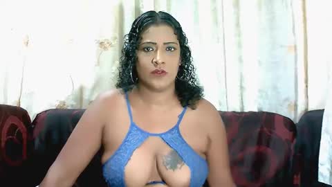 Snapshot of xindianxfireballx chatting on 03-06-25, 07:21 XIndianXFireBallx online show from 03-06-25, 07:21