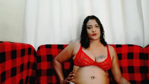 Snapshot of xindianxfireballx chatting on 10-07-25, 10:45 XIndianXFireBallx online show from 10-07-25, 10:45