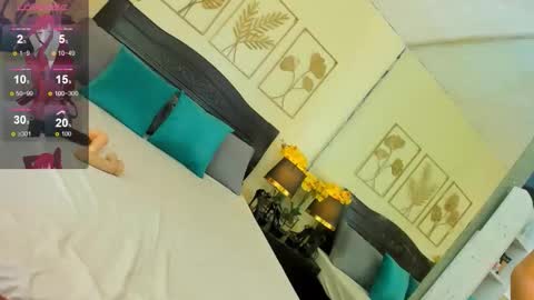 Snapshot of xislandenchantresx chatting on 09-17-25, 07:37 xislandenchantresx online show from 09-17-25, 07:37