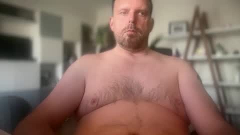 Snapshot of xjock_13 chatting on 03-08-26, 07:28 xjock 13 online show from 03-08-26, 07:28