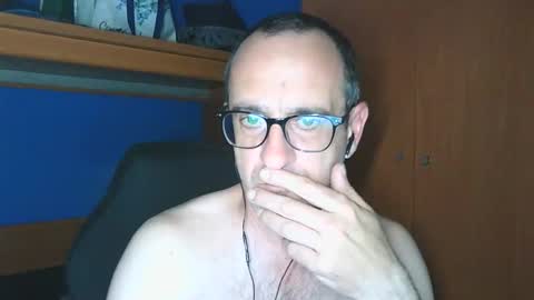 xjosuex69 online show from 05-18-26, 11:32