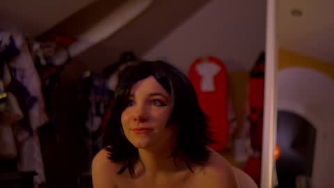 xlanabunny online show from 02-18-25, 06:37