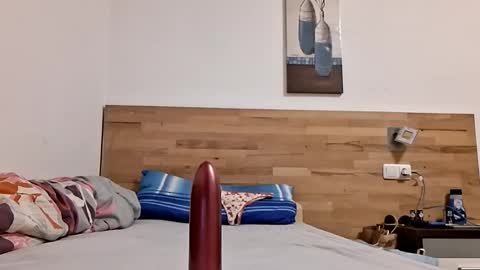 xleonardox88 online show from 04-01-26, 10:49