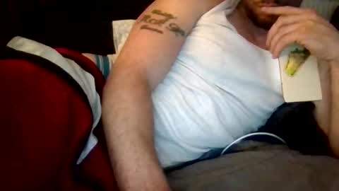 Snapshot of xlpack69 chatting on 10-16-25, 04:57 John online show from 10-16-25, 04:57