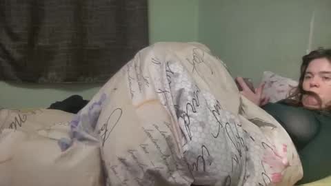 Luna online show from 11-06-25, 05:47