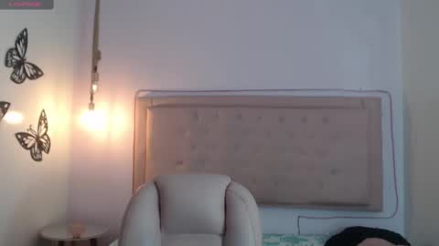 Snapshot of xlunna chatting on 02-09-25, 04:07 lunna online show from 02-09-25, 04:07