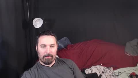 Snapshot of xmetalstudx chatting on 10-26-25, 08:04 MetalstudMaster online show from 10-26-25, 08:04