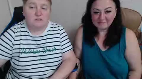XMollyJaneX online show from 09-17-25, 05:47