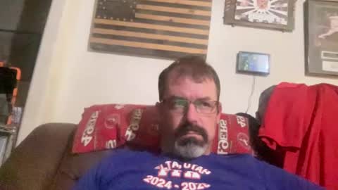 Snapshot of xmountainx chatting on 12-06-24, 08:37 Mountain online show from 12-06-24, 08:37