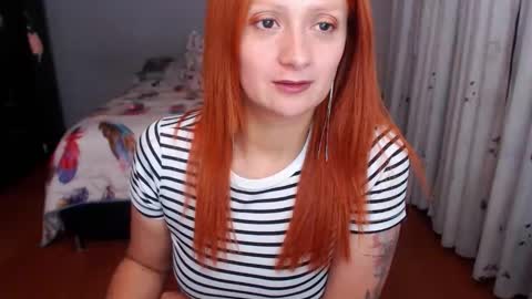 Snapshot of xnathashax1 chatting on 04-14-26, 09:21 luciana online show from 04-14-26, 09:21