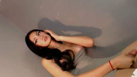 JACKY DELOS SANTOS online show from 02-27-25, 04:43