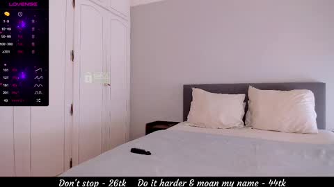 Snapshot of xninajohnx chatting on 02-28-25, 11:47 Nina John online show from 02-28-25, 11:47