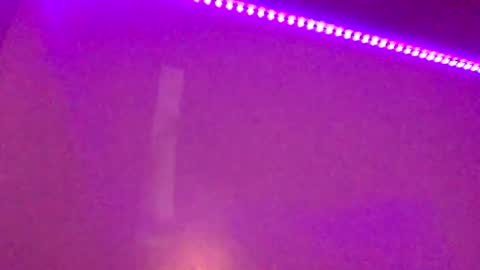 Snapshot of xob3n chatting on 11-20-25, 02:56 Alejandro FullMoon online show from 11-20-25, 02:56