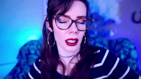 Bella Bondai online show from 11-26-25, 05:08