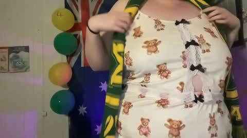 xopeachybaby online show from 07-07-26, 06:58