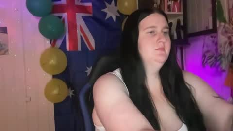 xopeachybaby online show from 07-15-26, 10:42