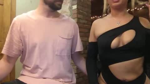 xoprincesspeachxo online show from 10-25-25, 12:40