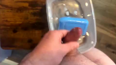 Snapshot of xoxowtf chatting on 04-20-26, 10:55 xoxowtf online show from 04-20-26, 10:55