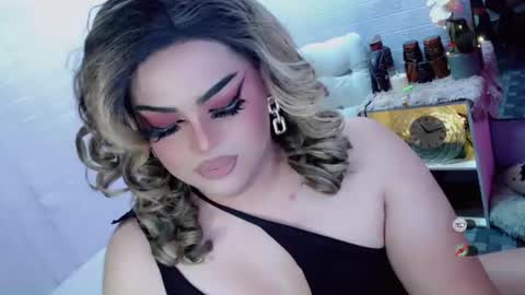 Snapshot of xsabbylicious69 chatting on 06-11-26, 02:53 xsabbylicious69 online show from 06-11-26, 02:53