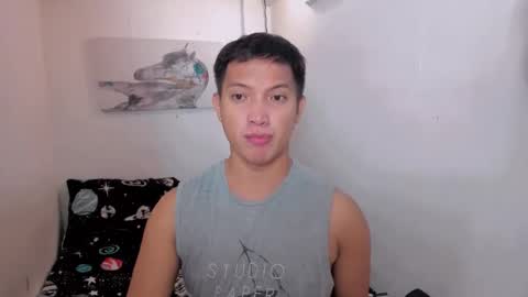 xsebastian19 online show from 11-19-25, 12:16