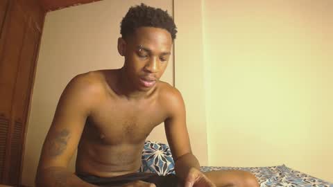 SHIPYBLUNT AND ALESSA INDEPENDENT MODEL online show from 01-21-25, 12:57