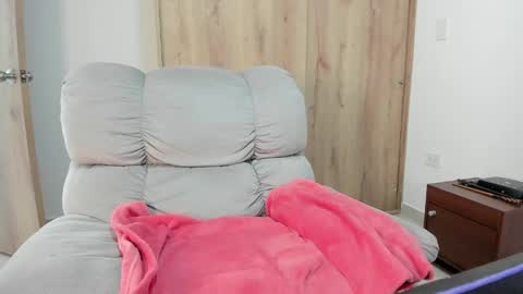 Hellen Sofia instagram hellen5546 online show from 05-27-26, 08:06