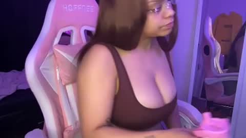 xStarGazingx online show from 07-15-26, 04:18
